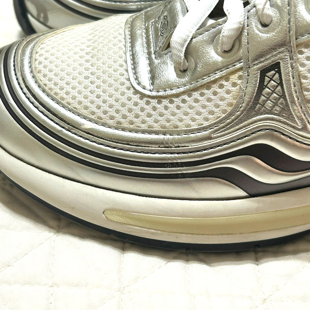 Chanel Laminated Calfskin Sneakers Womens 38 US 8 White Silver CC Shoes Auth - Picture 3 of 15